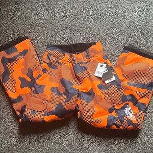 DC Kids Vibrant Orange and Black Camo Waterproof Snow Pants NWT